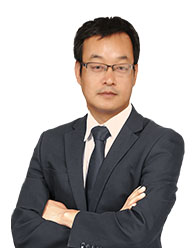 关辉