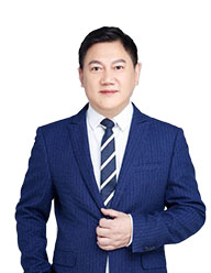 潘飞.jpg